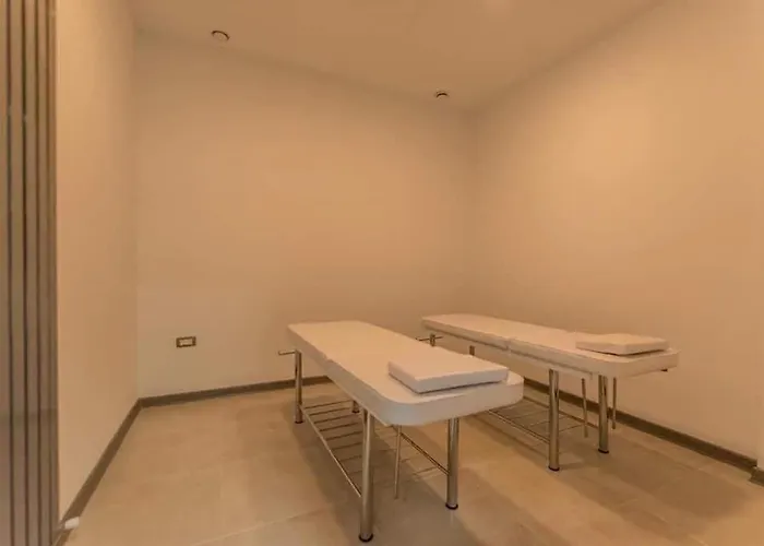 Alezzi Seaside 1 Apartment *