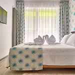 Alezzi Seaside 1
