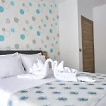 Apartment Alezzi Seaside 1