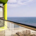 Alezzi Seaside 1 Apartment *