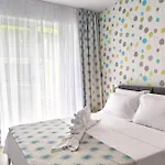 Alezzi Seaside 1 Apartment Navodari