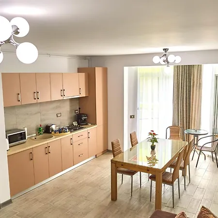 Alezzi Seaside 1 דירה