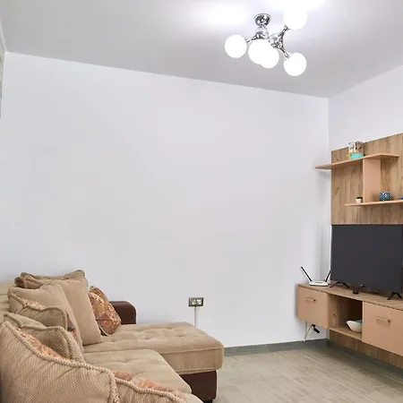 Alezzi Seaside 1 דירה