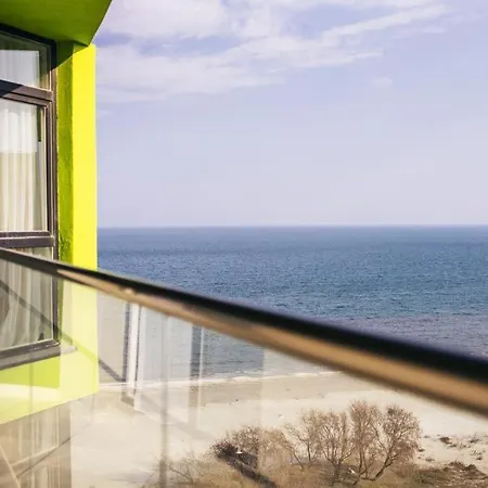 Alezzi Seaside 1 Apartment *