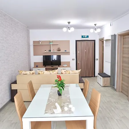 Apartment Alezzi Seaside 1 Navodari